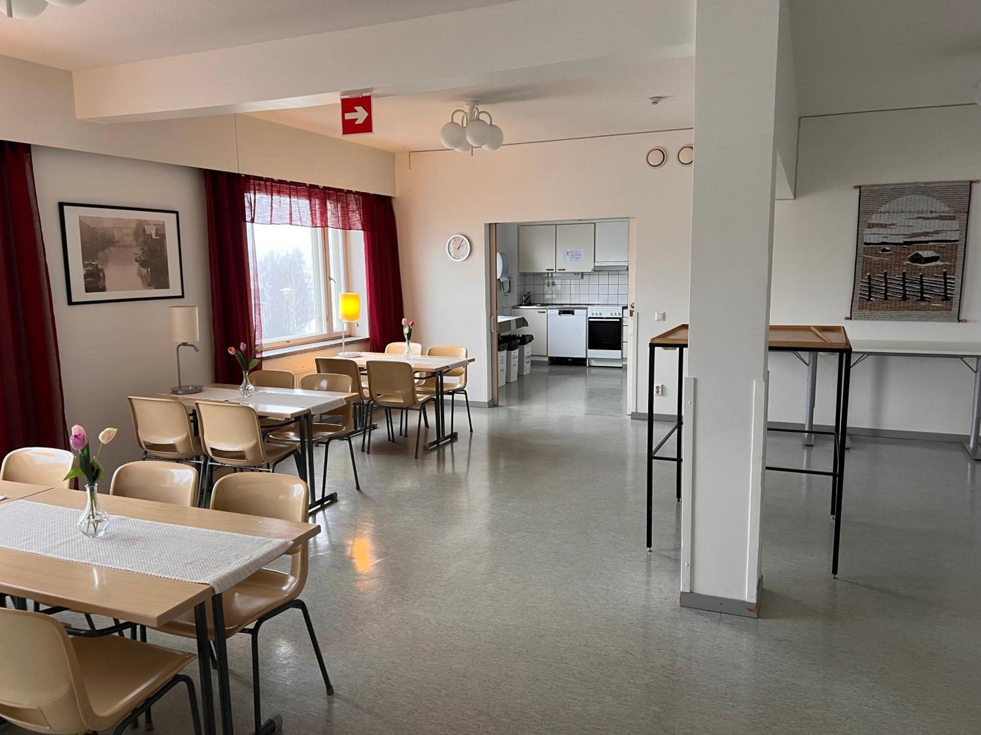 פורבו Budget Hotel Easystay מראה חיצוני תמונה