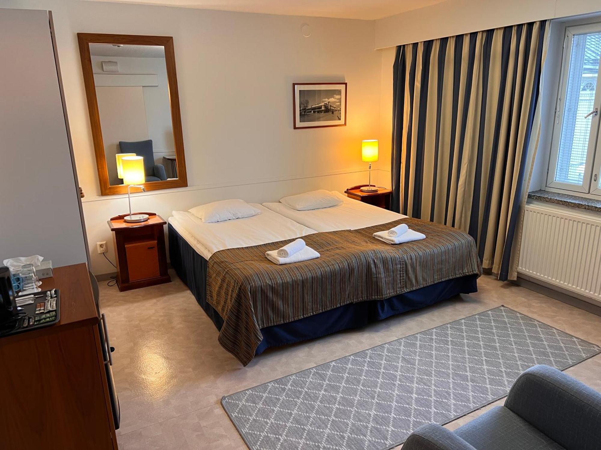 פורבו Budget Hotel Easystay מראה חיצוני תמונה