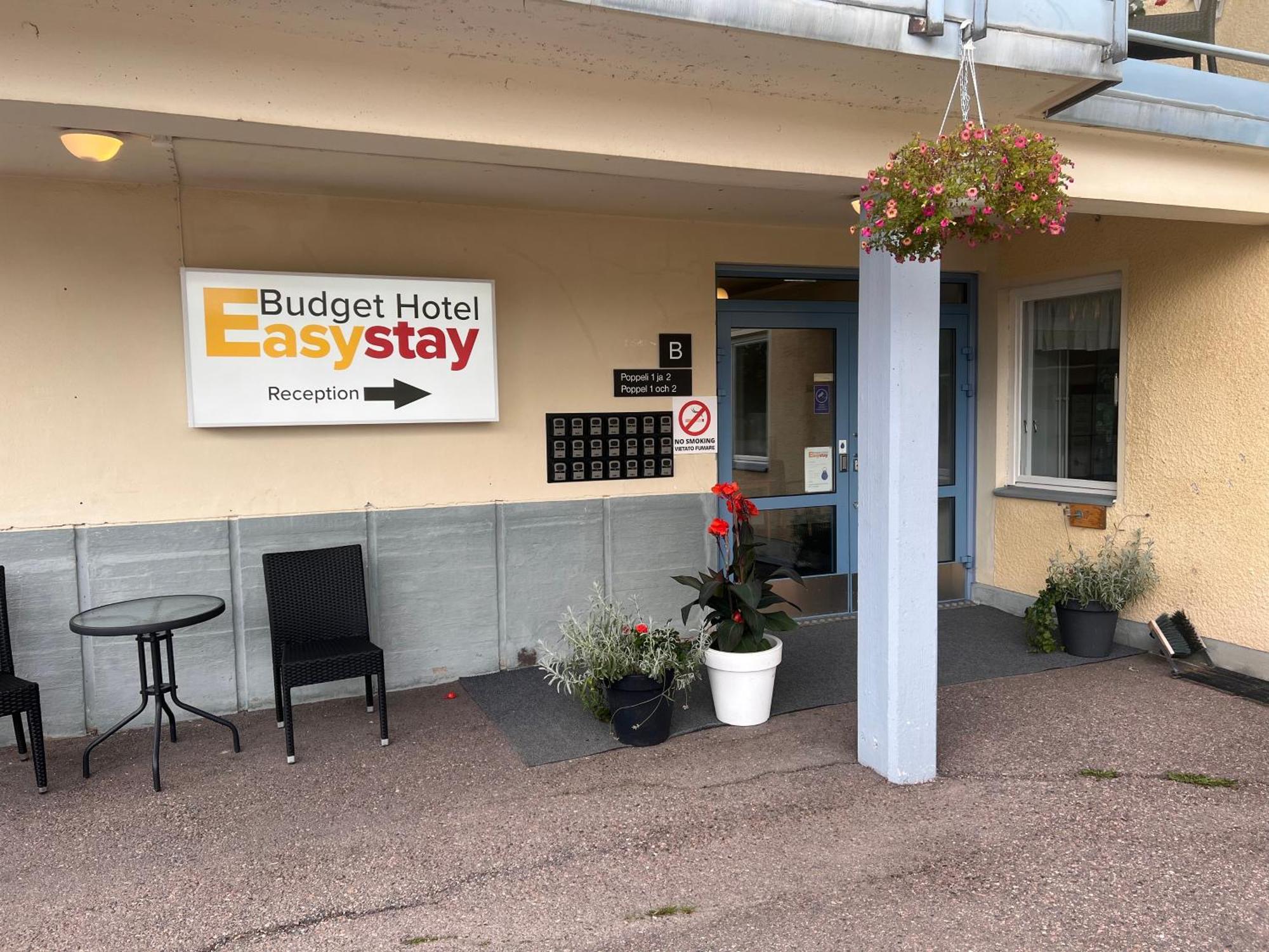 פורבו Budget Hotel Easystay מראה חיצוני תמונה